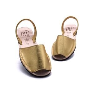 WIDE WIDTH - Leather Flat Sandals Gold |— Hard to Find | Handmade in Spain